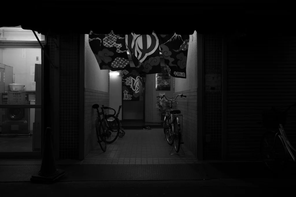 「Leica M monochrom (Typ246)+SUMMICRON-M f2.0/35mm ASPH.」で撮影した名古屋・大須の写真